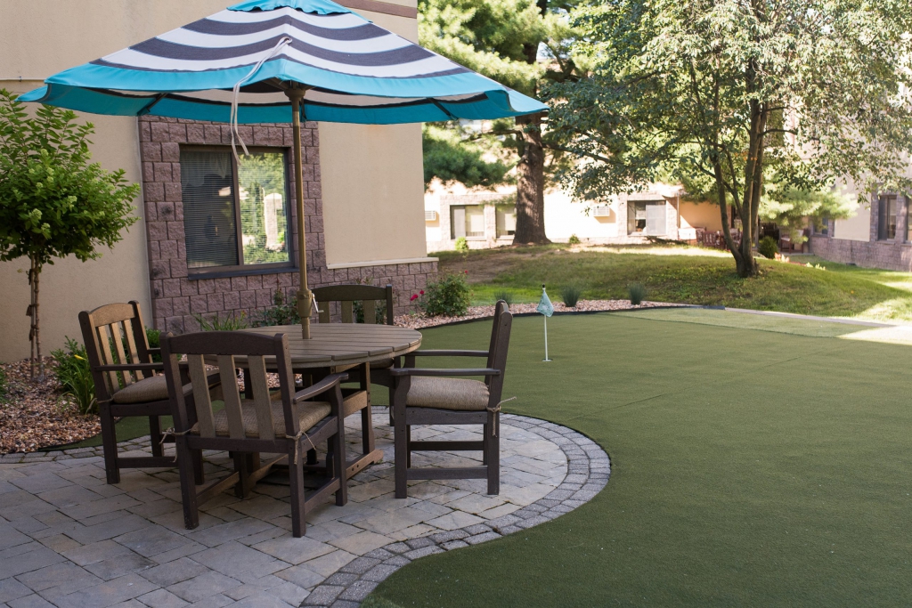 Beechwood Patio – 1