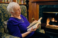 Beverwyck resident reading a book