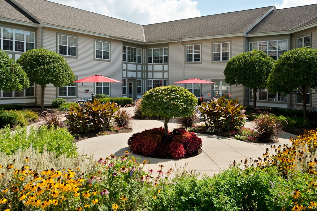 The Terrace at Beverwyck outdoor quad