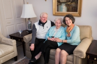 The Terrace at Beverwyck - family on couch