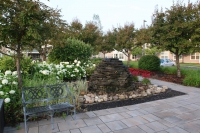 The Terrace at Eddy Hawthorne Ridge garden