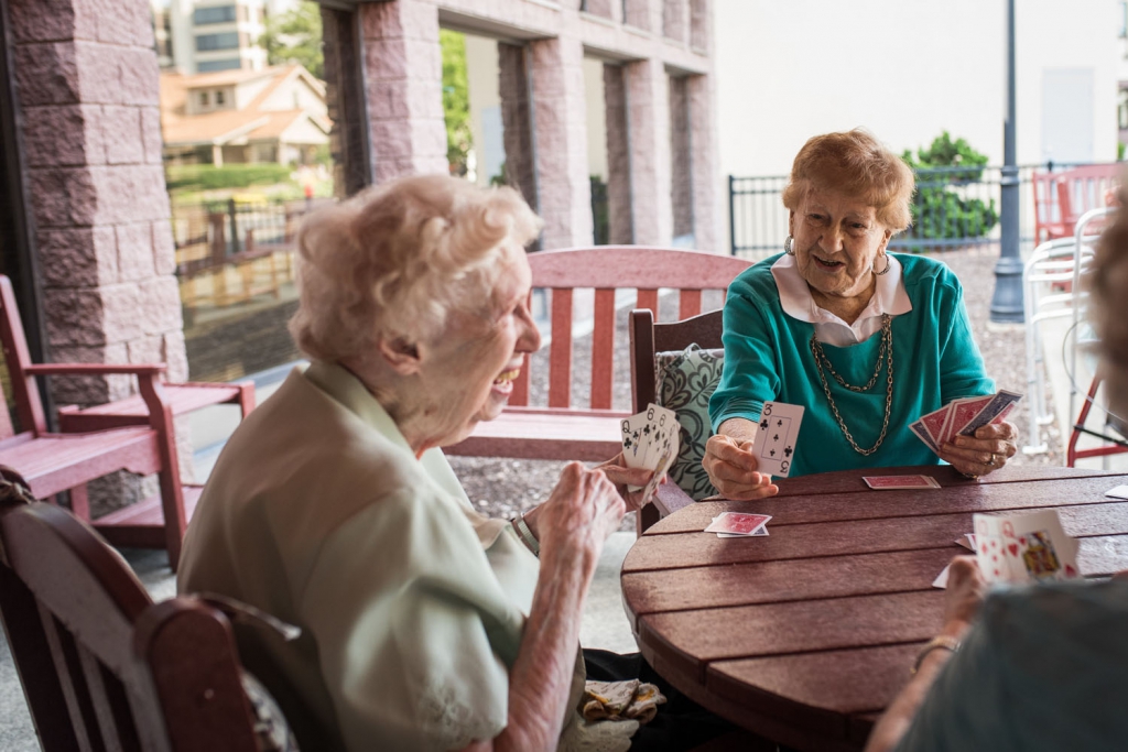 The Terrace at Eddy Memorial residents playing cards
