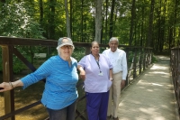 Eddy Hawthorne Ridge residents on a walk
